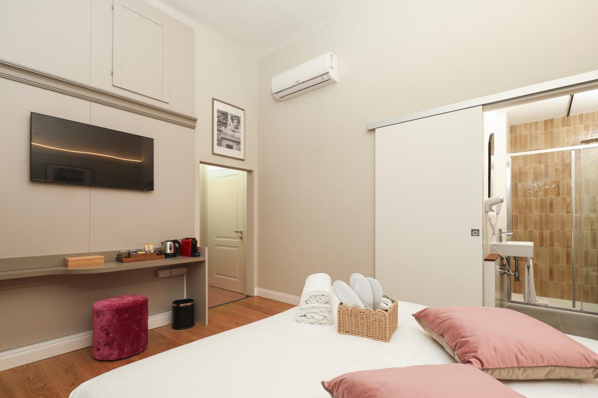 N7 Rooms Флоренция Экстерьер фото