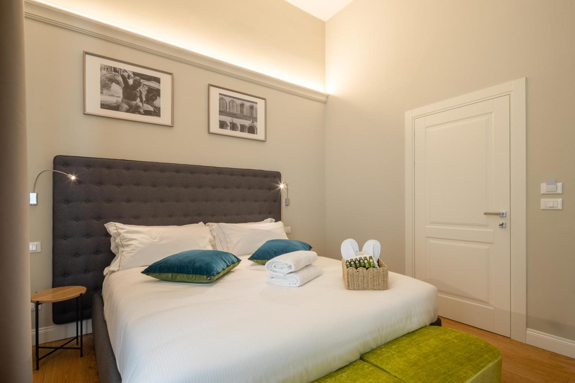 N7 Rooms Флоренция Номер фото